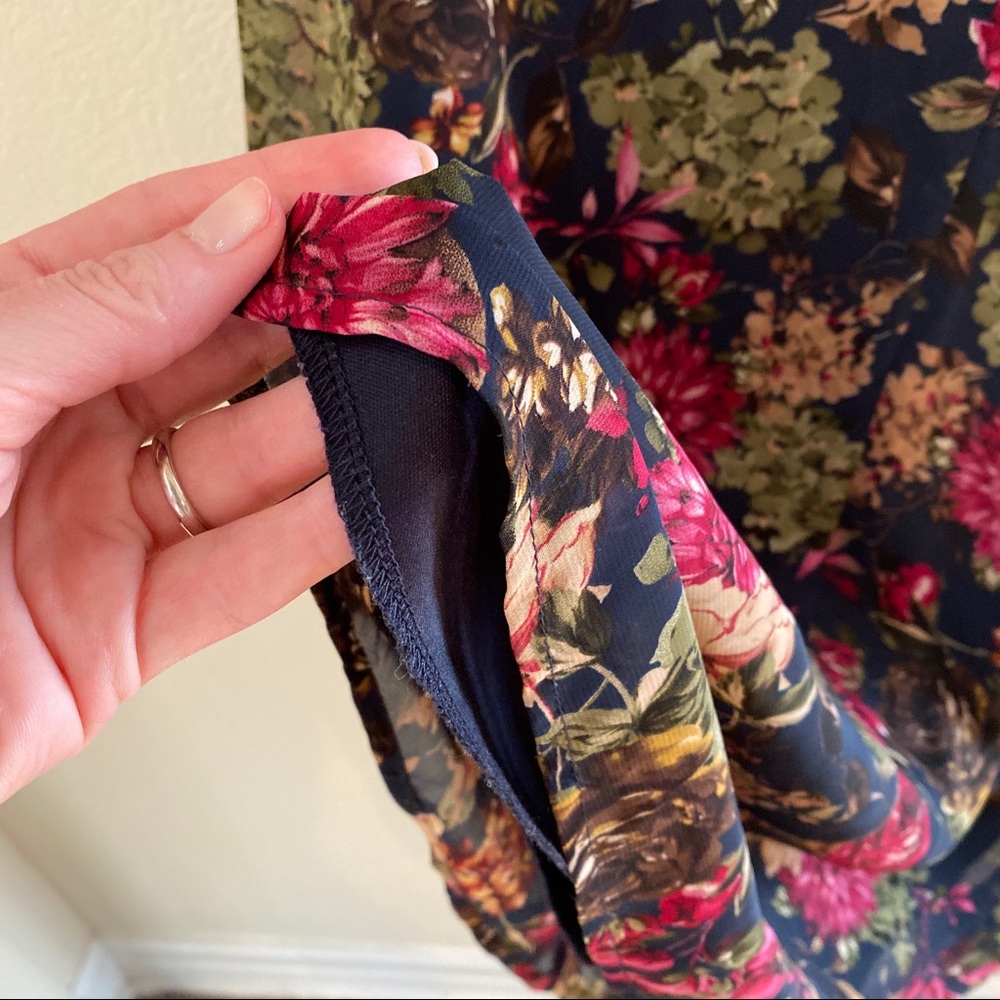 ASTR Floral Long Sleeve V-Neck Mini Dress - Picture 9 of 9